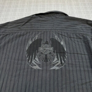 Harley Davidson Shirt Mens Large Grey Striped Button Up Flames Eagle Embroidered